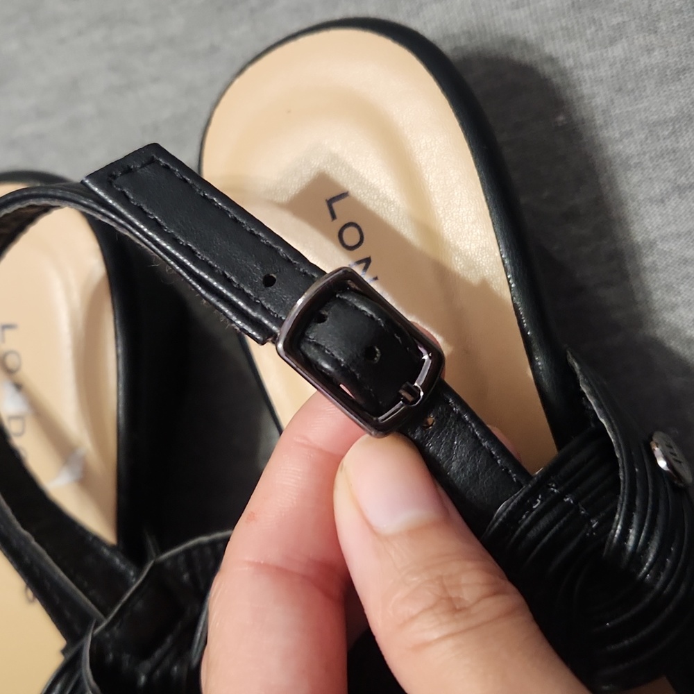 LONDON FOG Cally Vegan Faux Leather Black Kitten Heels Sandals Slippers Shoes - Picture 9 of 16